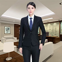 戧駁領(lǐng)修身黑色職業(yè)套裝FX30